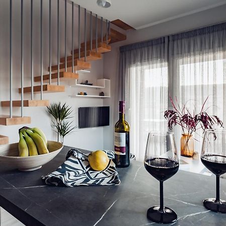 Different Apartments Янина Экстерьер фото