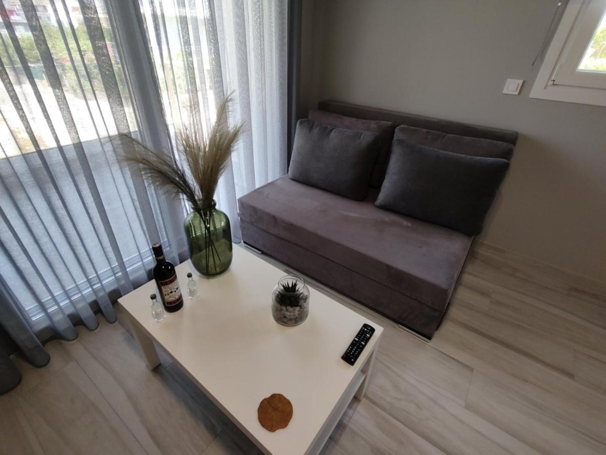Different Apartments Янина Экстерьер фото